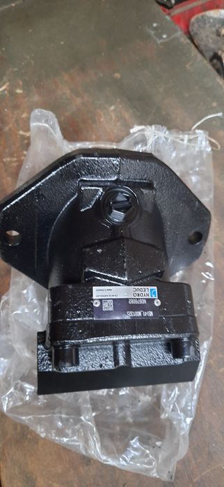 Silnik (Pompa) hydrauliczny tłoczkowy Hydro Leduc MSI41,  M32