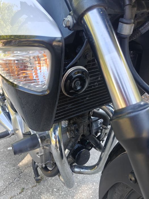 Suzuki GSR 250 інжектор