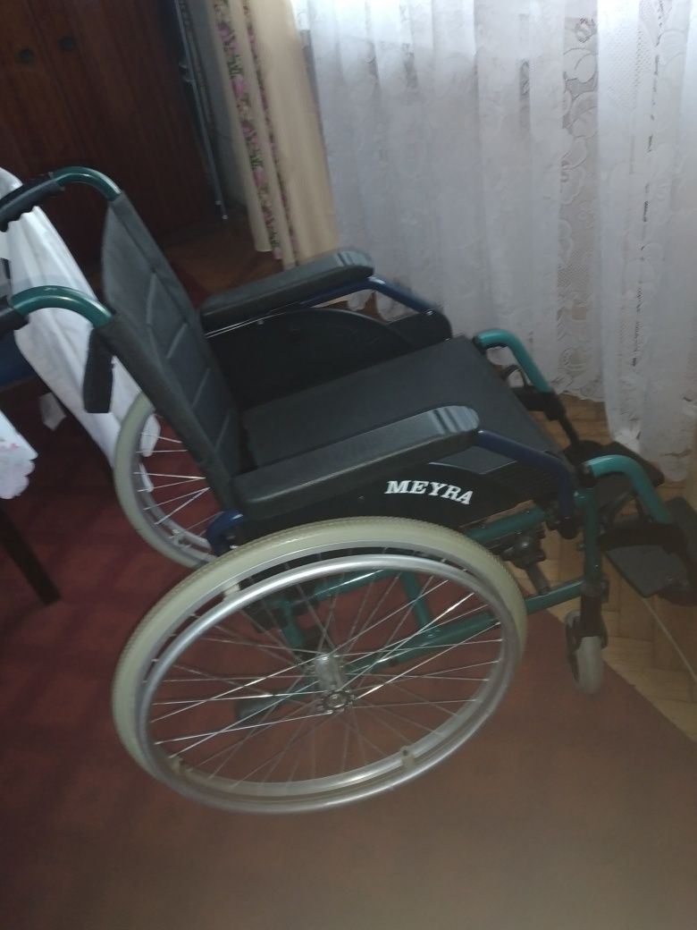 Wózek inwalidzki MEYRA