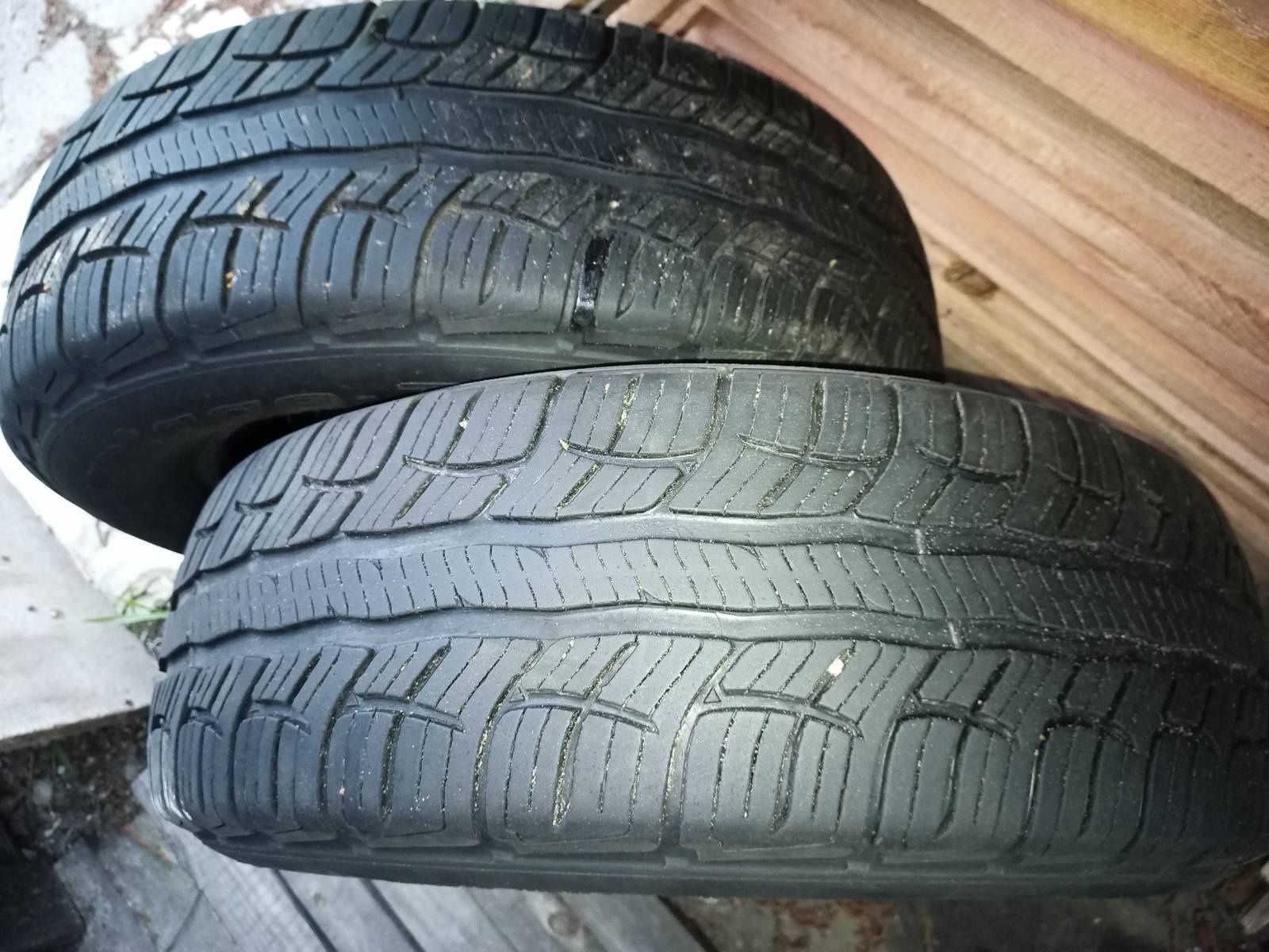 225/65 R17 пара BF Goodrich