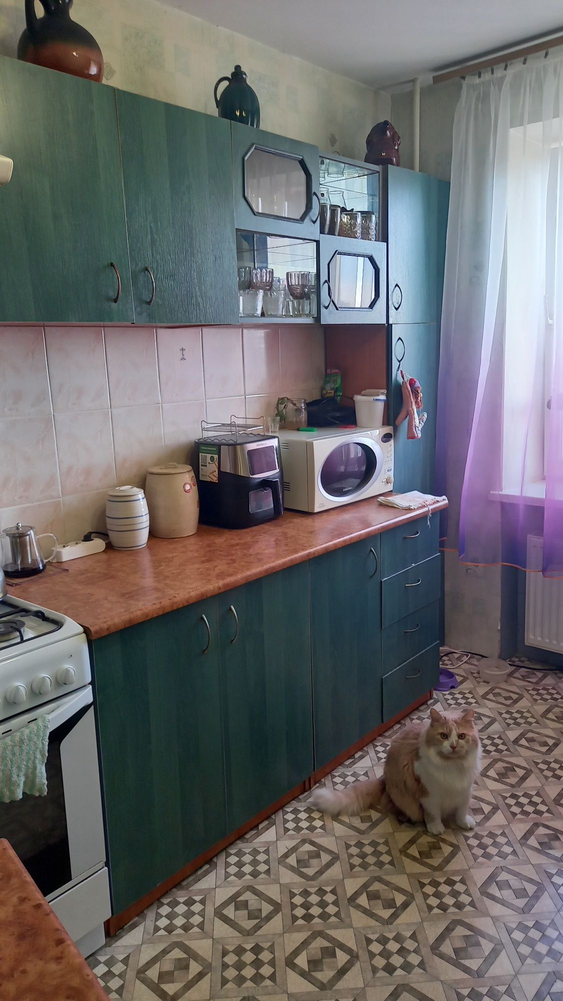 3х кімнатна в цегляному будинку  6/9 в центрі