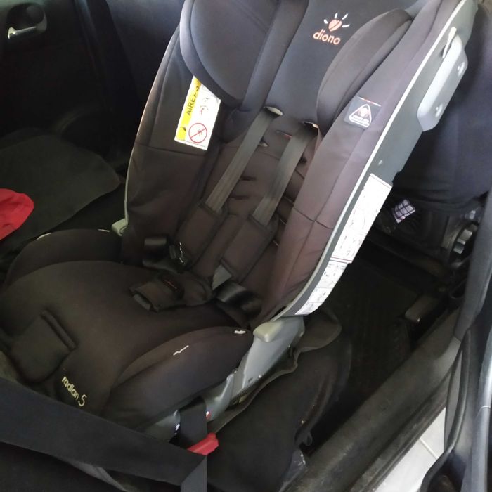 Fotelik samochodowy Diono Radian 5 (RWF)