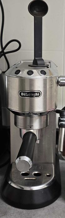 Máquina de Café Delonghi como nova