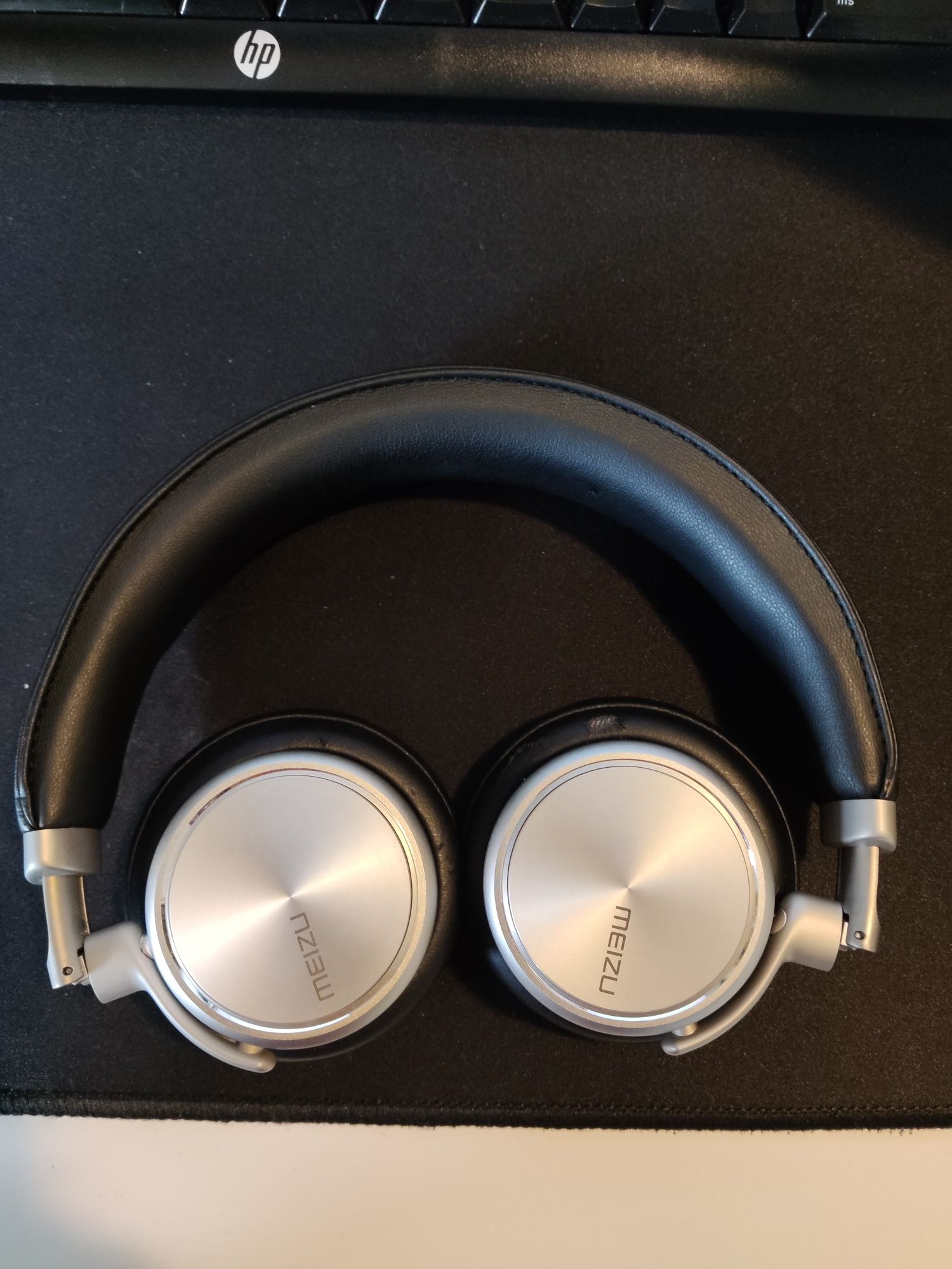 Headphones Meizu HD50