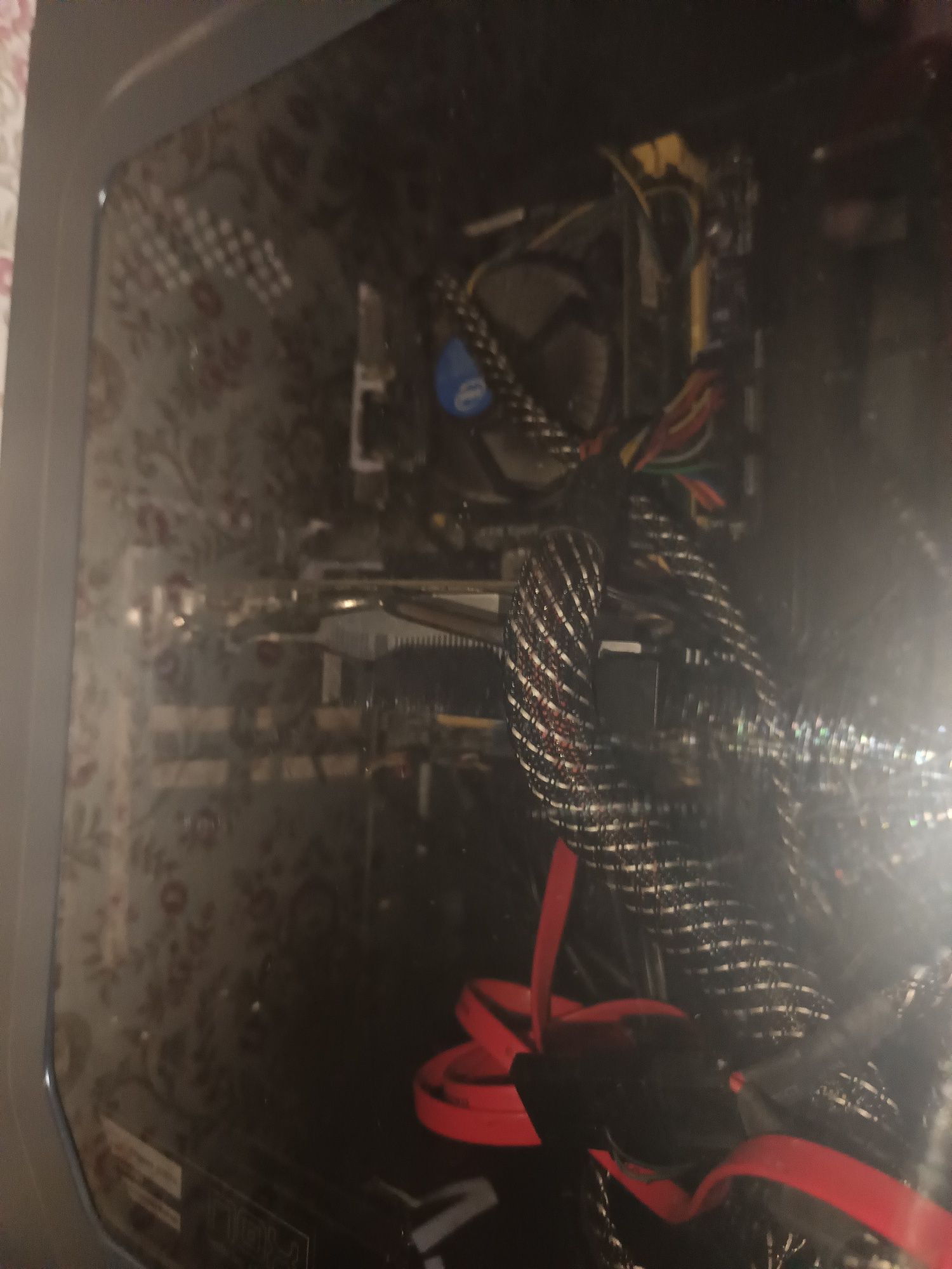 Pc completo !!em muito bom estado