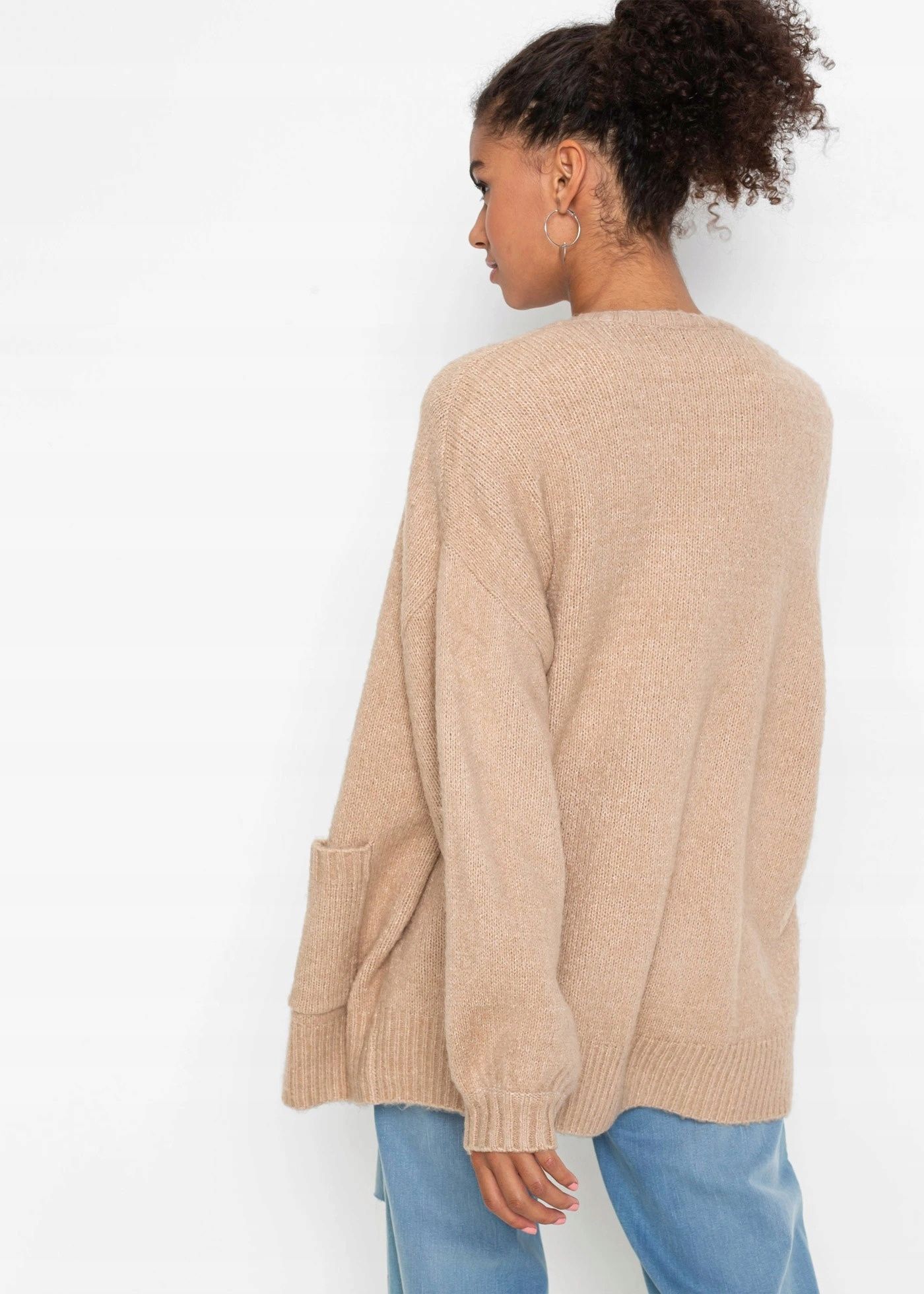 B.P.C sweter bez zapięcia beżowy oversize 44/46.