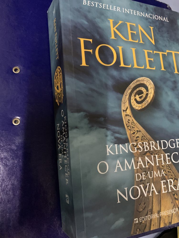 Livro Kingsbridge - O Amanhecer de uma Nova Era - Ken Follett