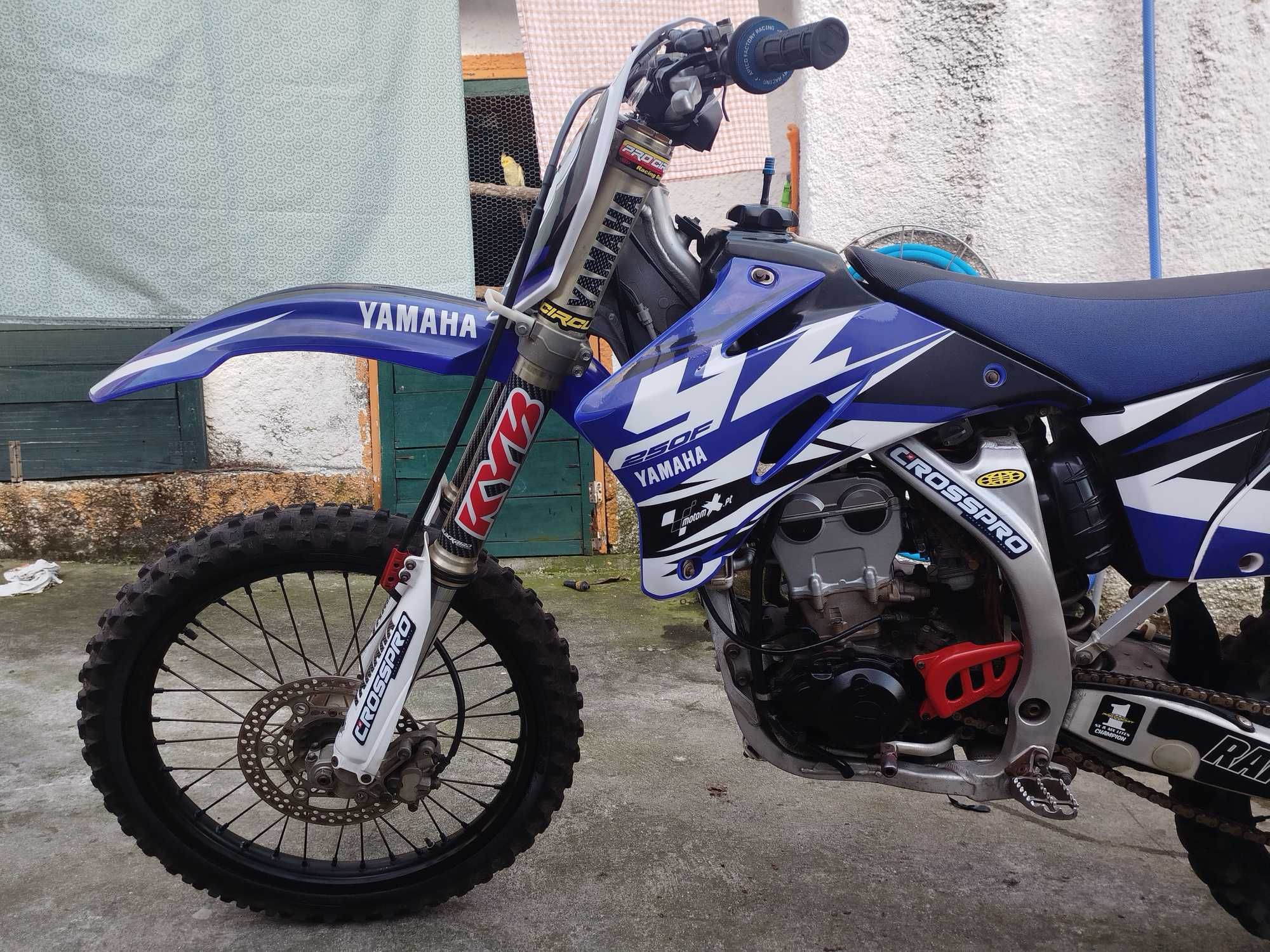 Yamaha yz 4T ano 2009