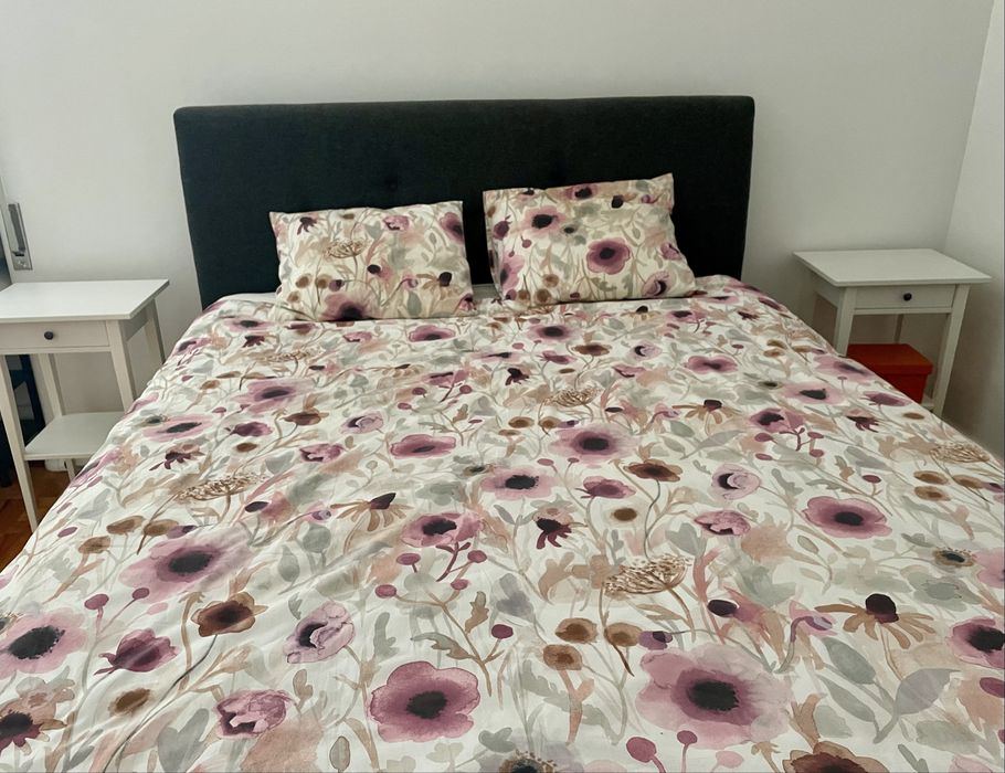 Cama de casal com colchão