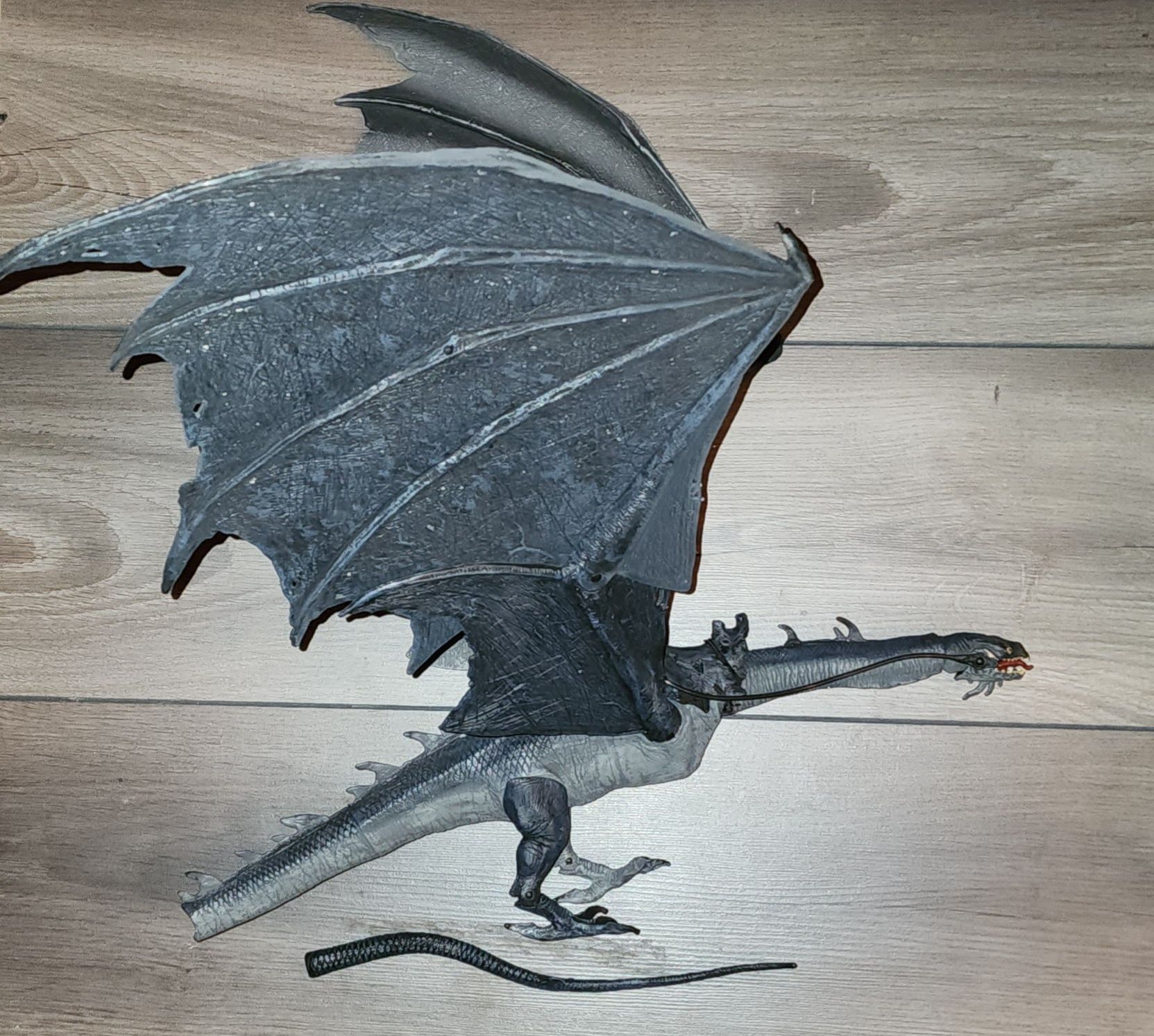 Lord Of The Rings Toy Biz Крылатая тварь, описание и фото