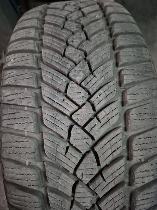 Opony fulda 215/55/16 zimowe