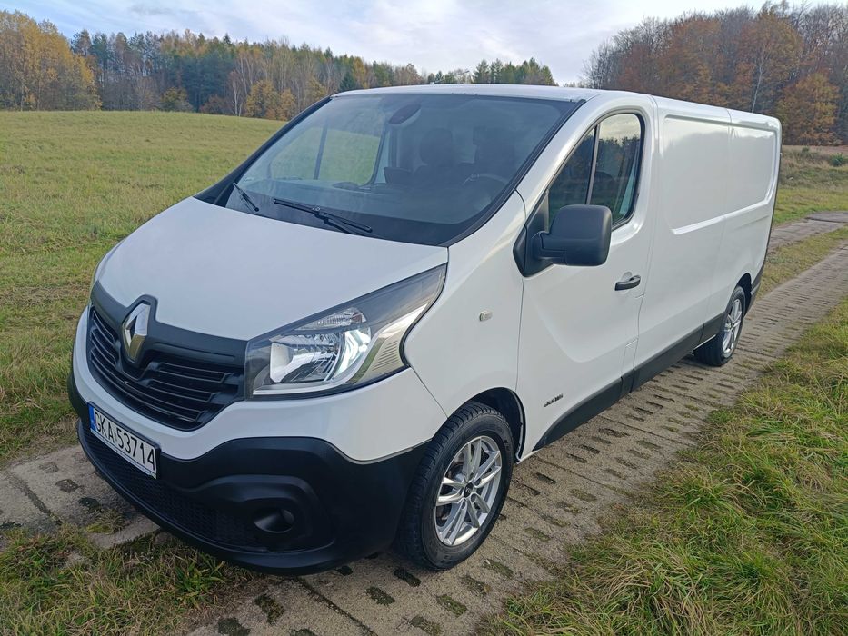 Renault Trafic Long 2016 rok 1.6 dCi 3 osobowy zdrowy zarejstrowany