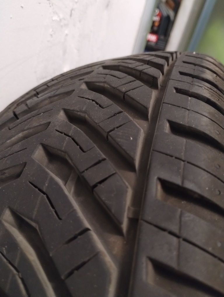 Prawie nowe opony wielosezonowe Kormoran 185/65 R15 | Komplet