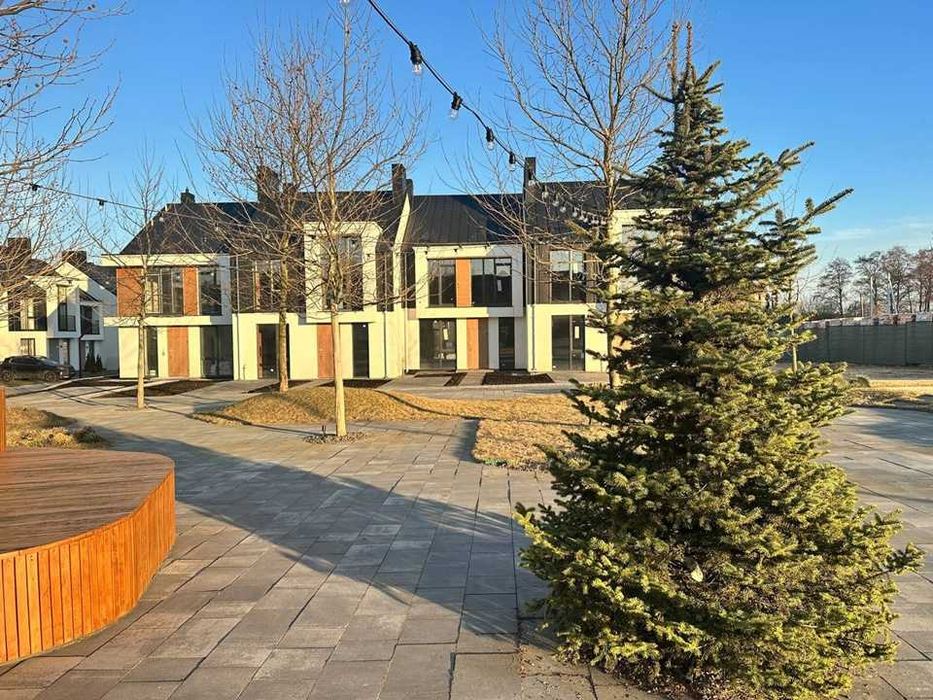 Таунхаус в КМ LoftAttair.Закрита територія! Центральні комунікації,Газ