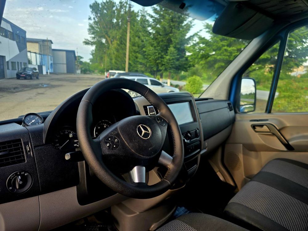 Mercedes-benz Sprinter