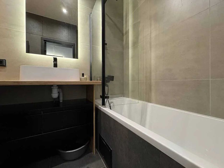 1-кім квартира з сучасним ремонтом