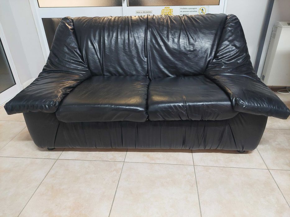 2 sofas napa preta