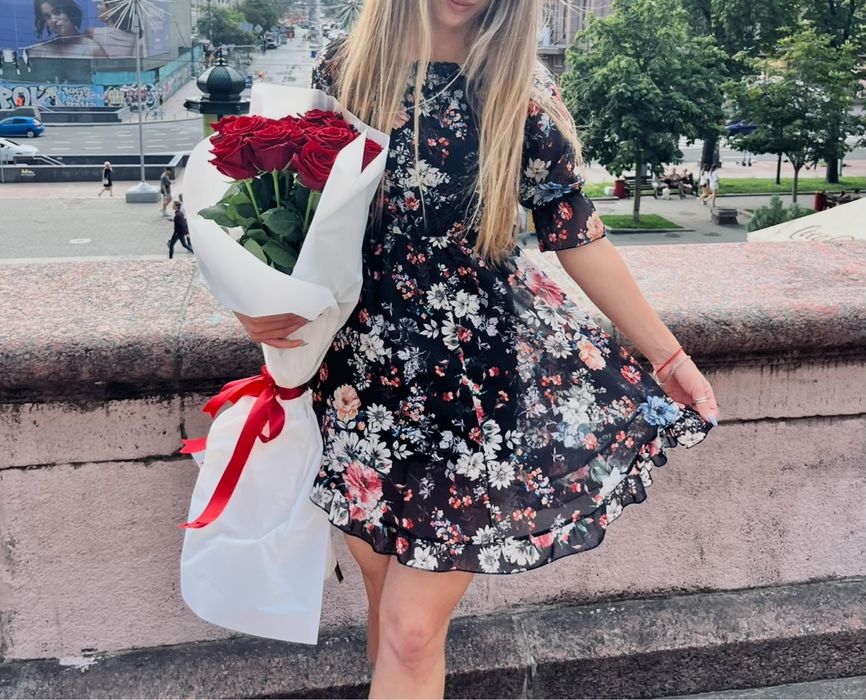 Сукня у квітковий принт