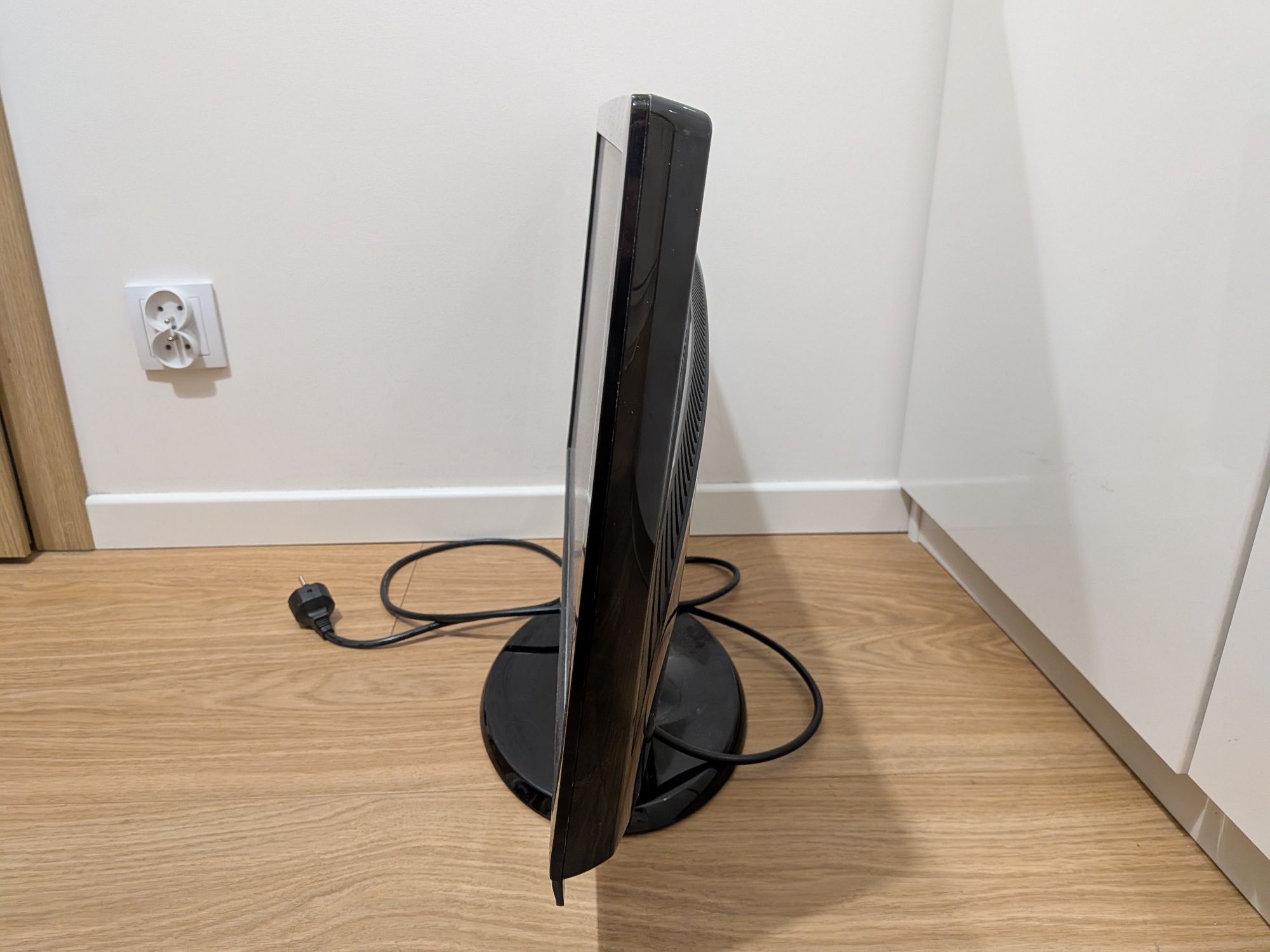 Monitor 24' LG Flatron W2453V