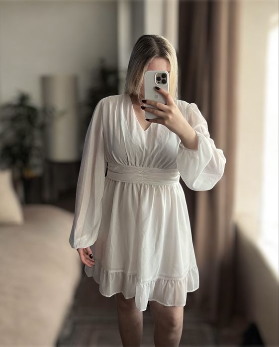 Жіноча біла святкова сукня розмір XL