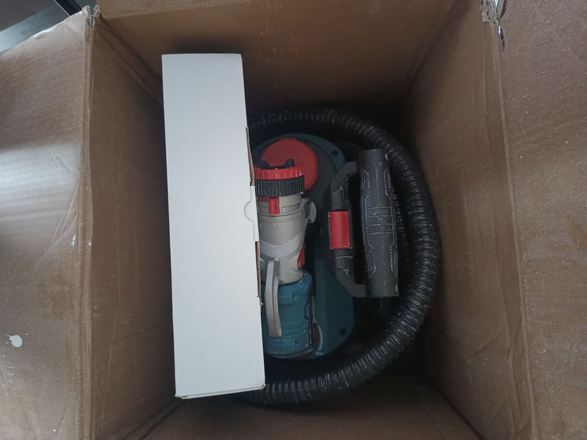 Agregat  Erbauer 800 W