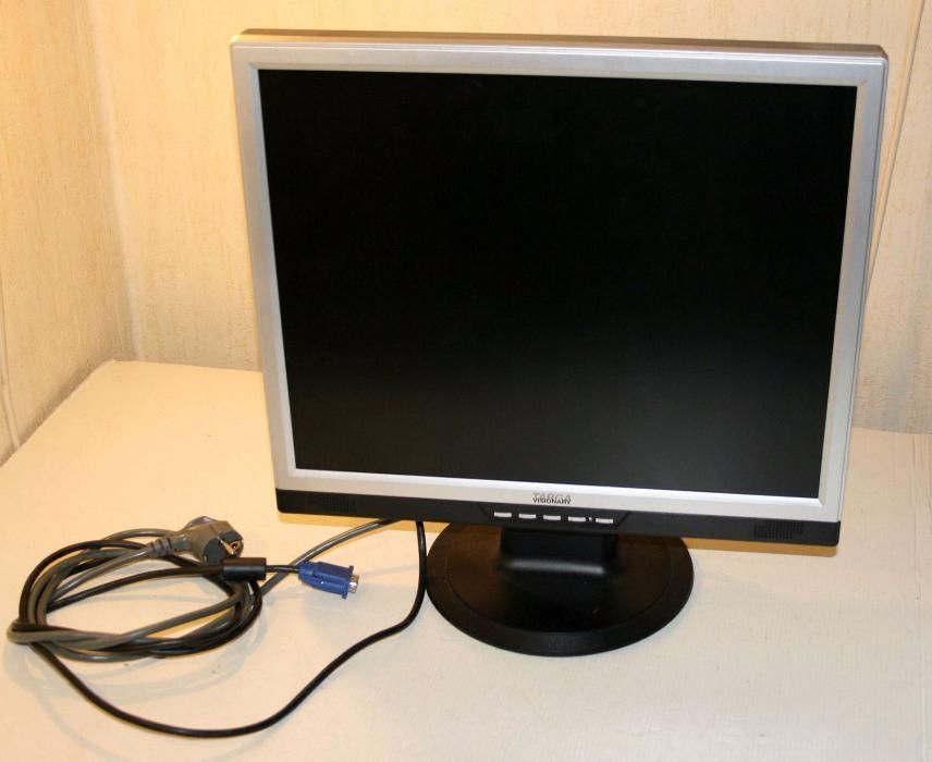 Monitor Targa Visionary LCD 19-3