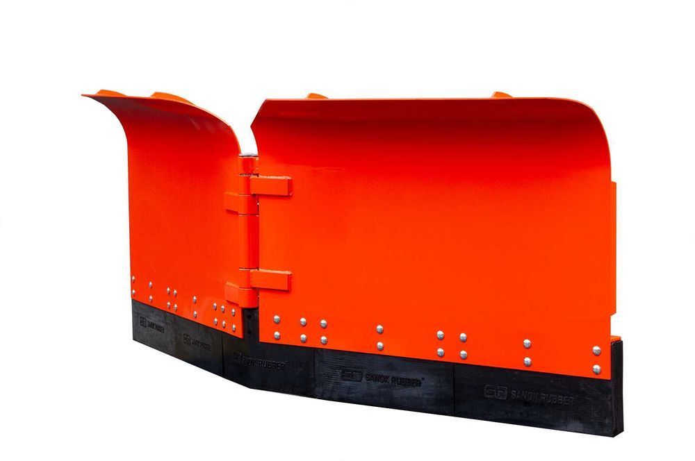 Pług śnieżny ciężki Metal Technik drogowy składany strzałka na parking