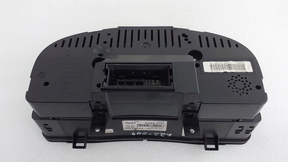 Quadrante / painel de instrumentos VOLKSWAGEN Golf V (1K1)