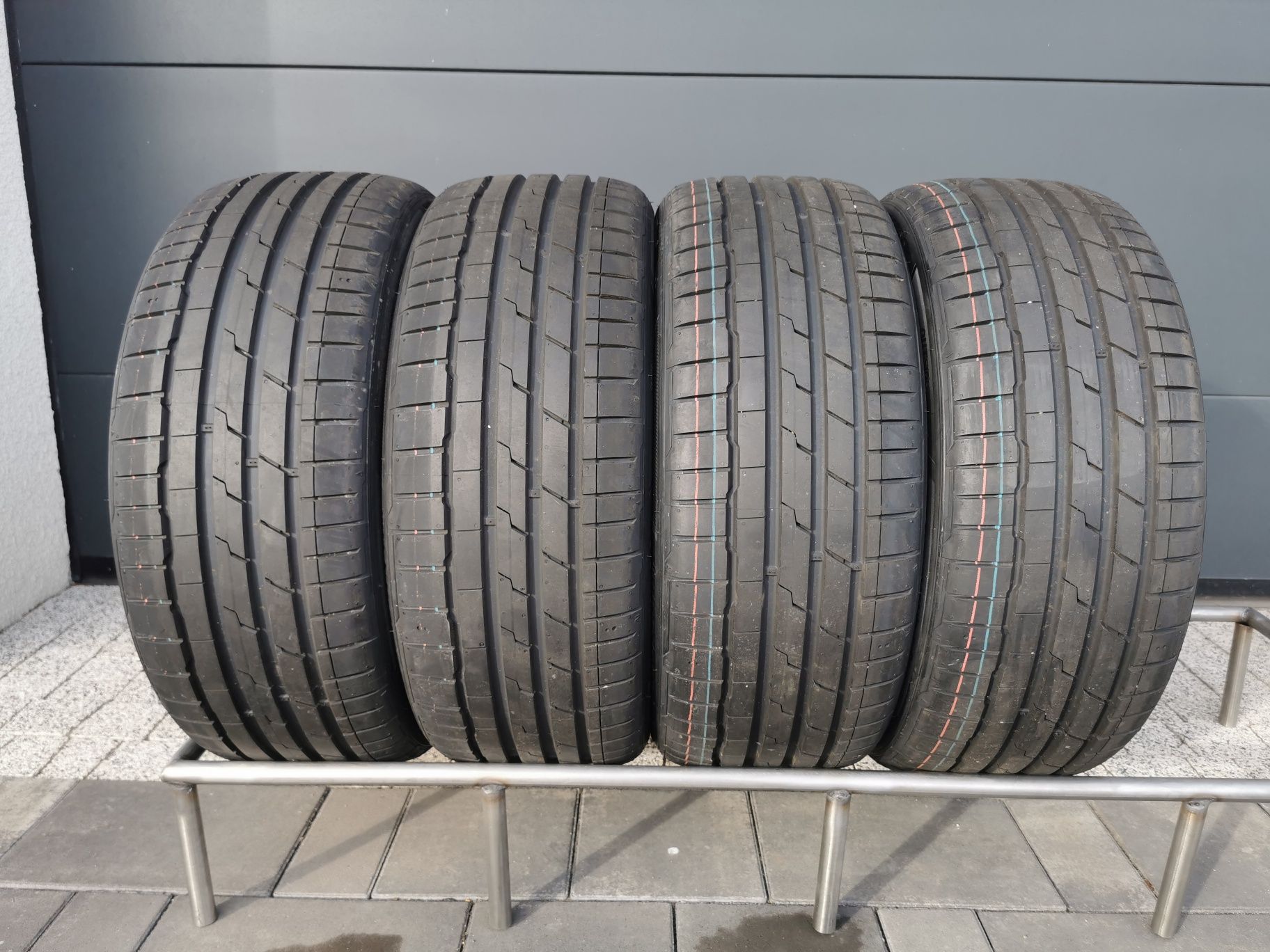 Opony Hankook Ventus S1 Evo3  205/45/17 letnie 2023 NOWE