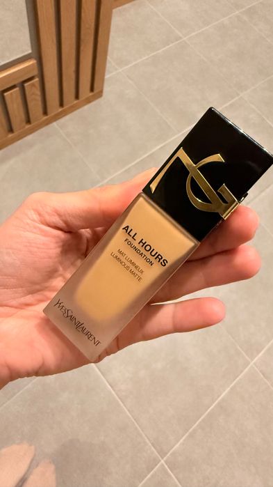 YSL All hours foundation Matt (MW2) NOWY