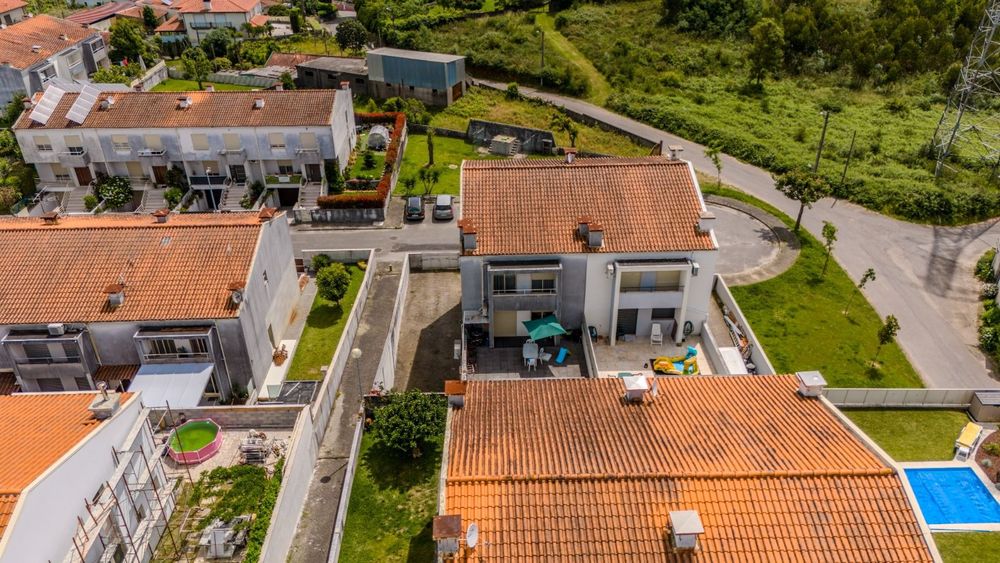Moradia T4 em Oleiros, Vila Verde