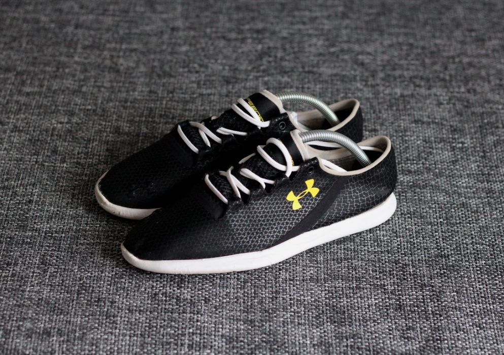 Кросівки Under Armour Studiolux Low Fresh Оригінал 37.5р