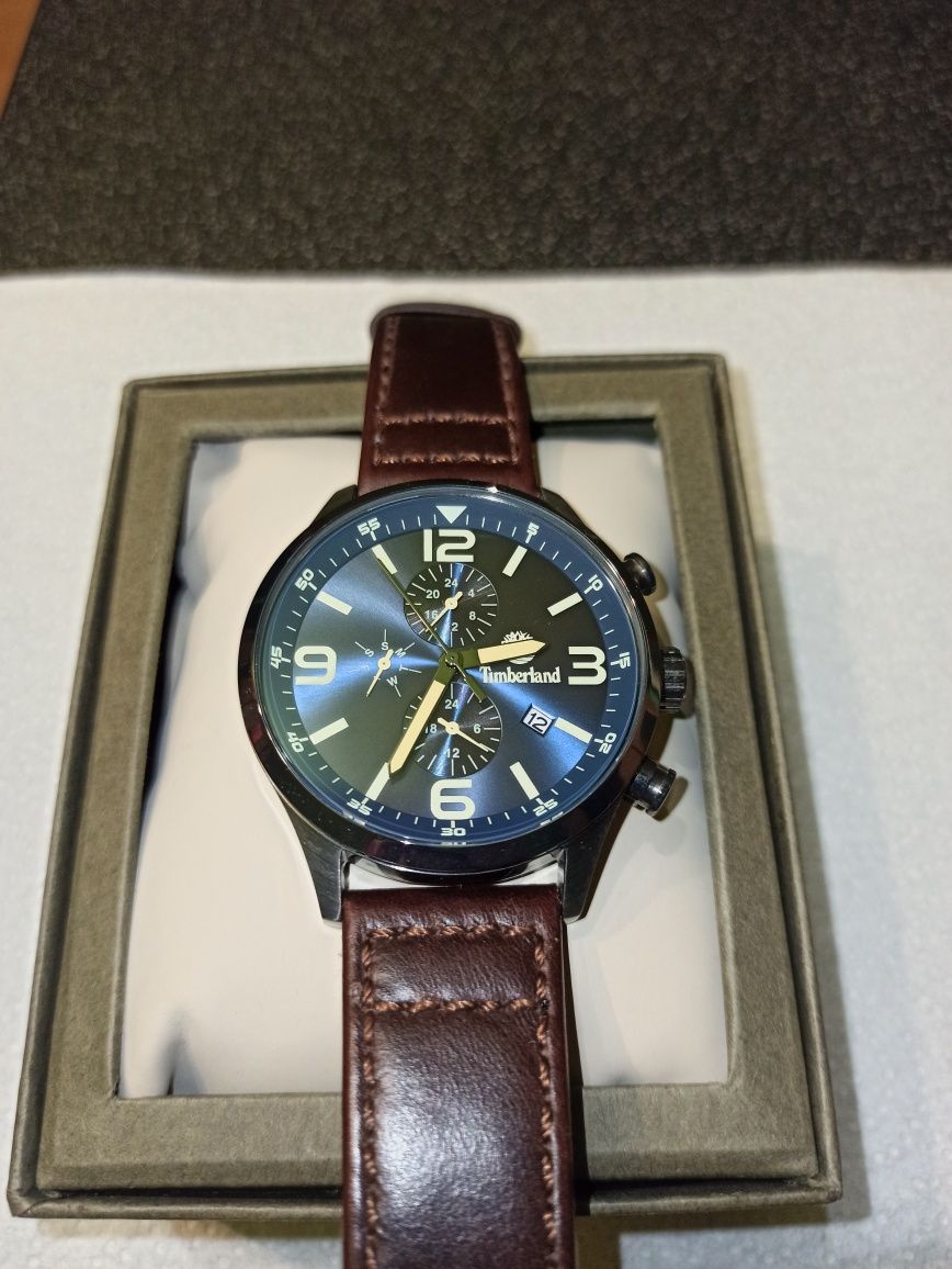 Zegarek wizytowy pasek skóra Timberland koperta zegar na rękę
