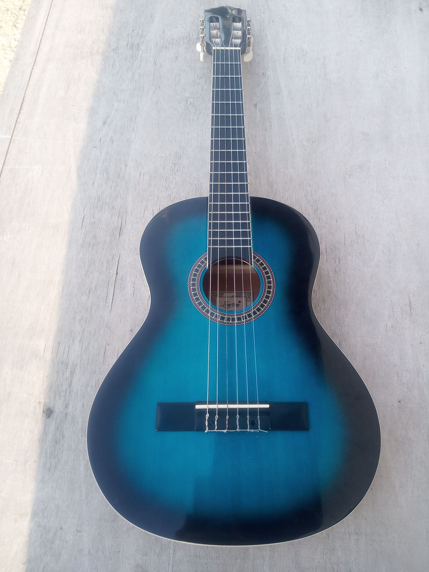 Gitara klasyczna 1/2 z pokrowcem