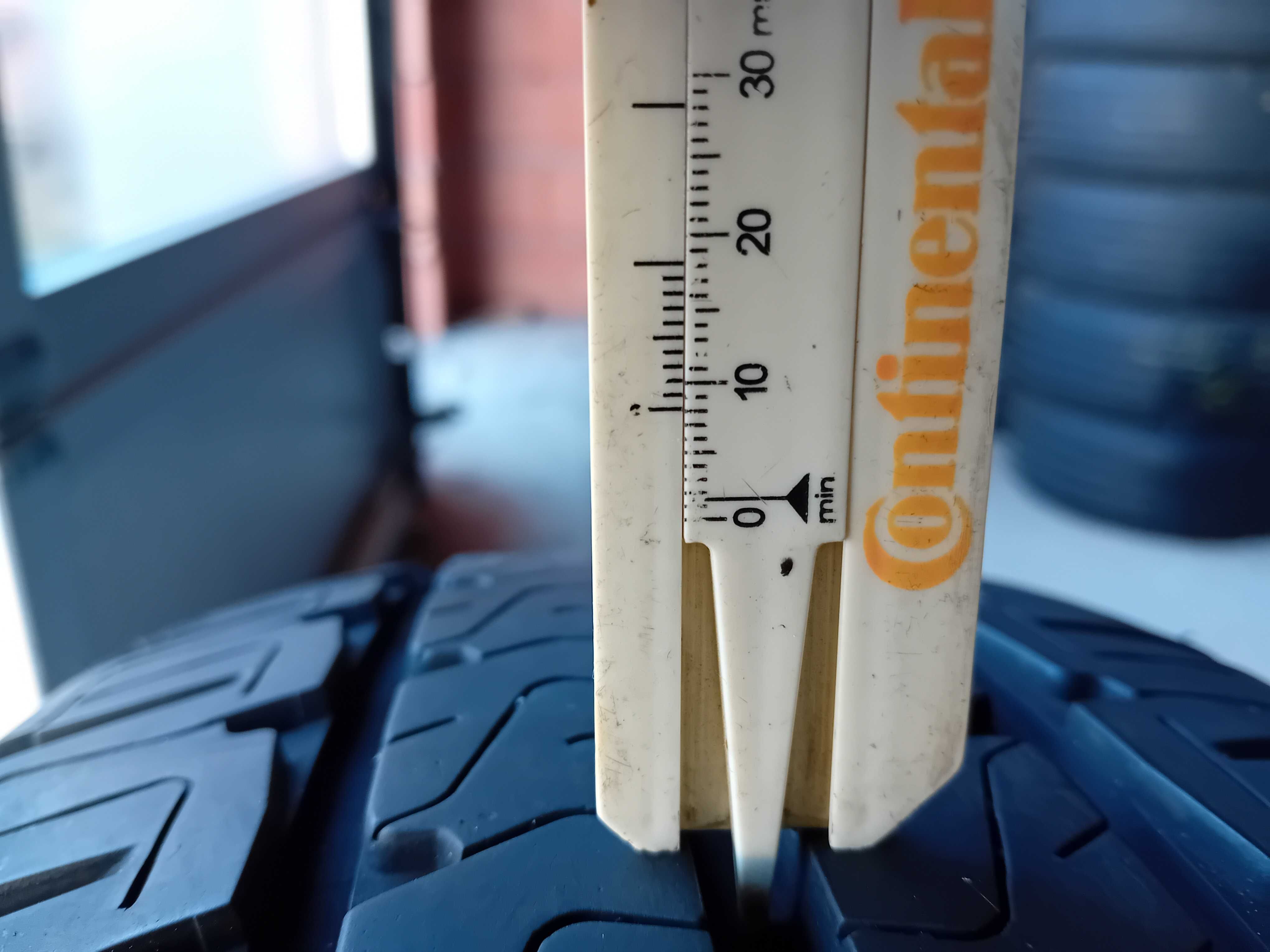 215/75/16CP MICHELIN Agilis CAMPING 8mm 17 rok F-VAT