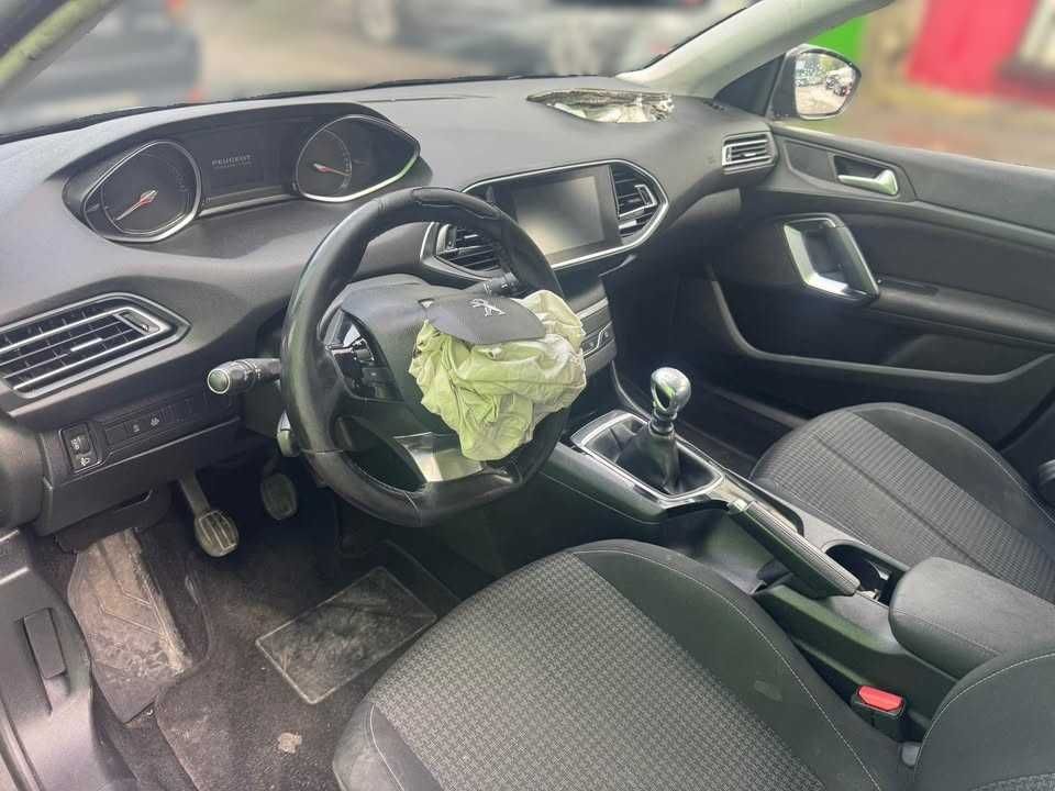 Peugeot 308 1.5 HDI