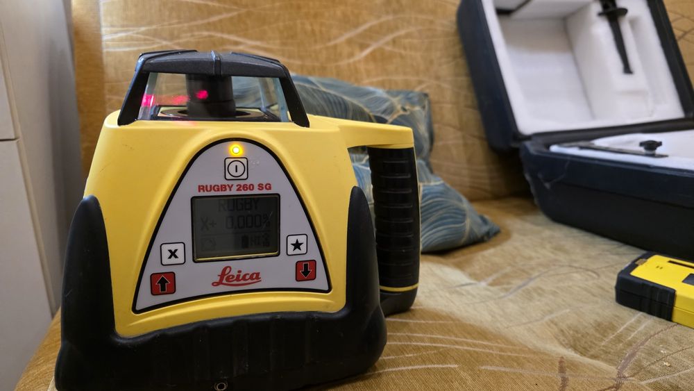 Niwelator laserowy spectra