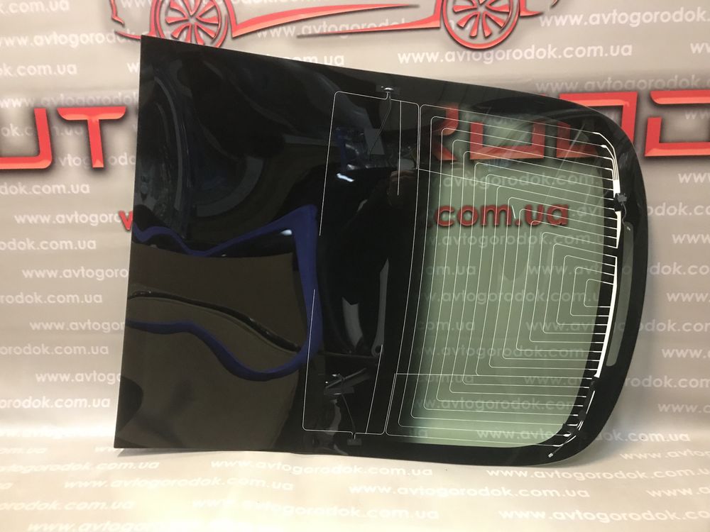 Стекло заднее (панорама) Tesla Model 3
