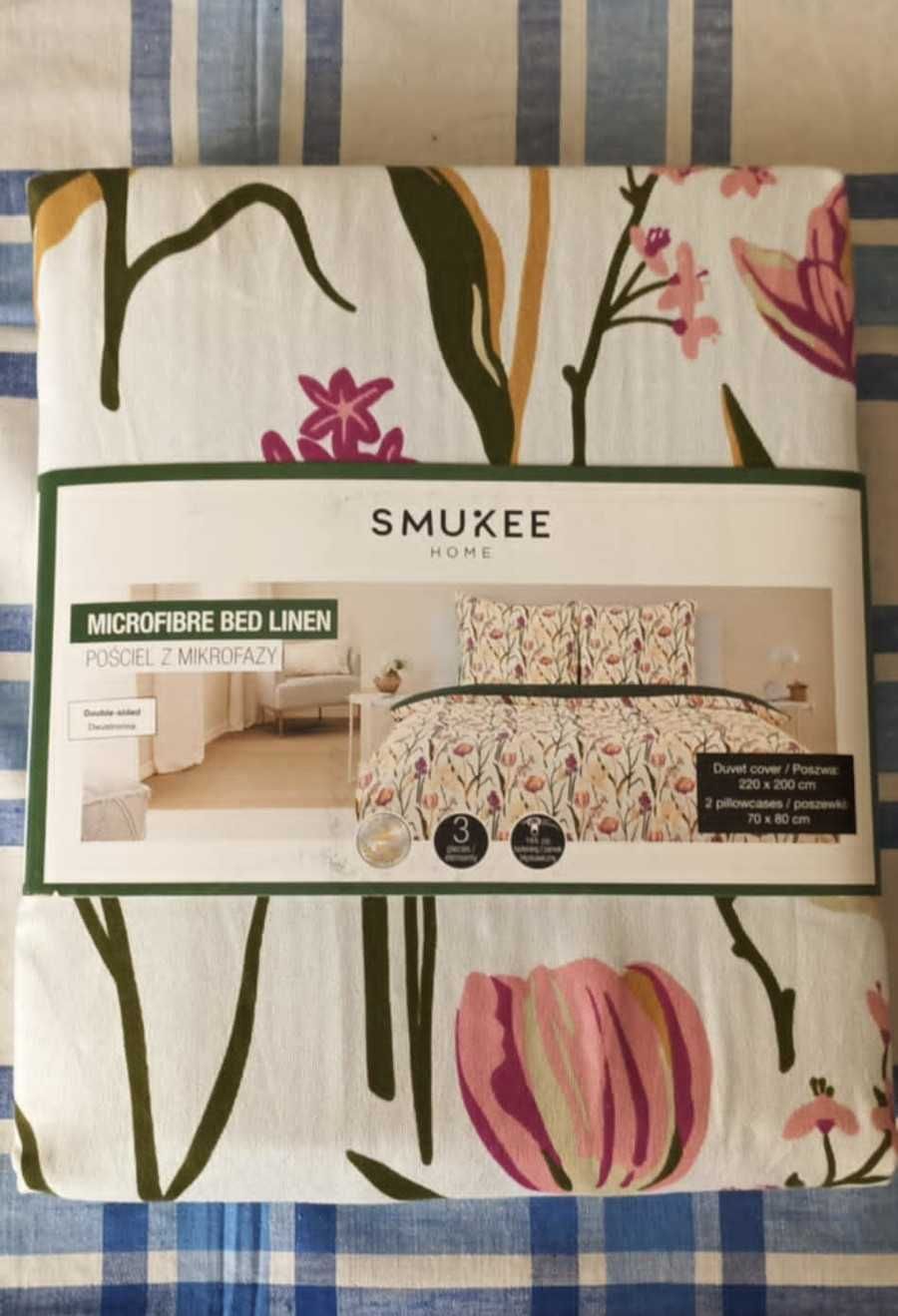 Komplet pościeli w kwiaty Smukee 200 x 220 mikrofibra