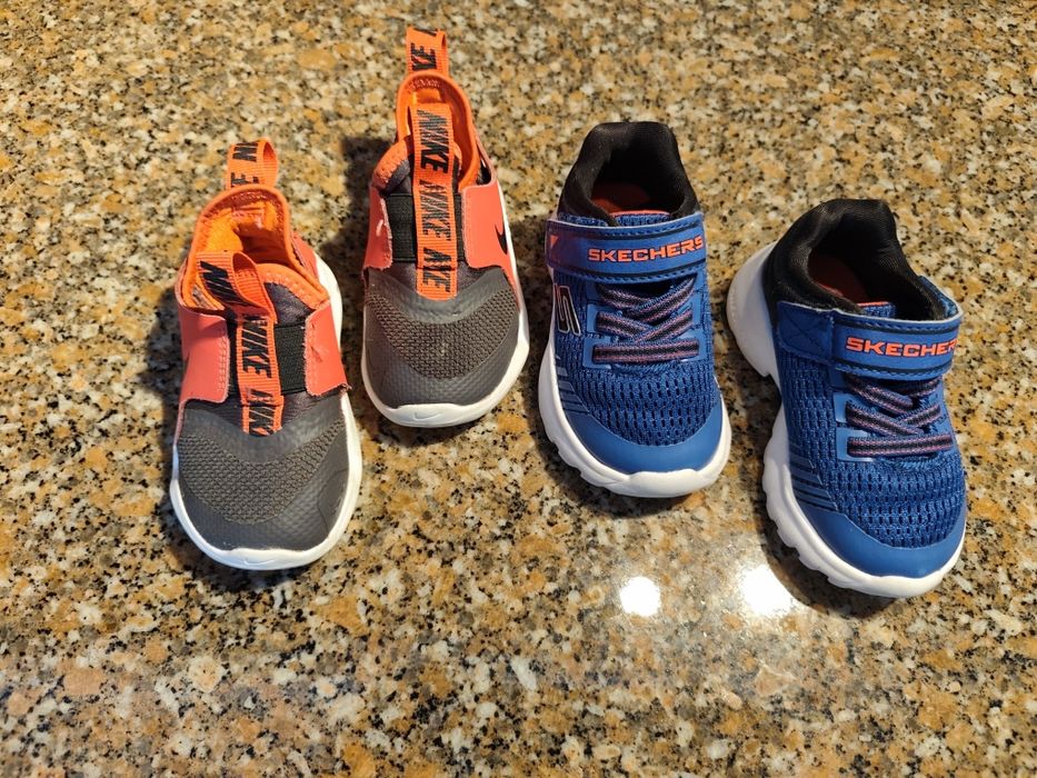 Tênis menino sketchers - Nike tamanho 20 e 21