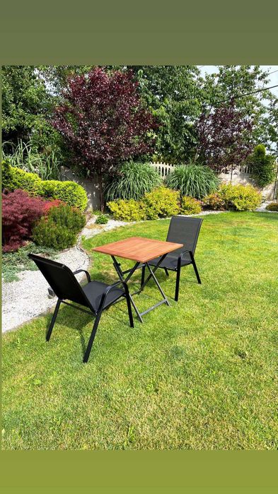 Zestaw Ogrodowych Mebli Stół i 2 Krzesła Piękne i Solidnie Wykonane!!