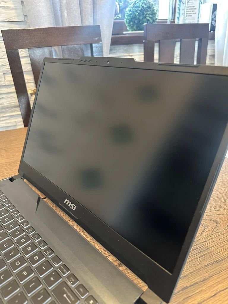 Laptop Gaming MSI CYBORG i5 12450H 16GB 512GB RTX4050 gwarancja office