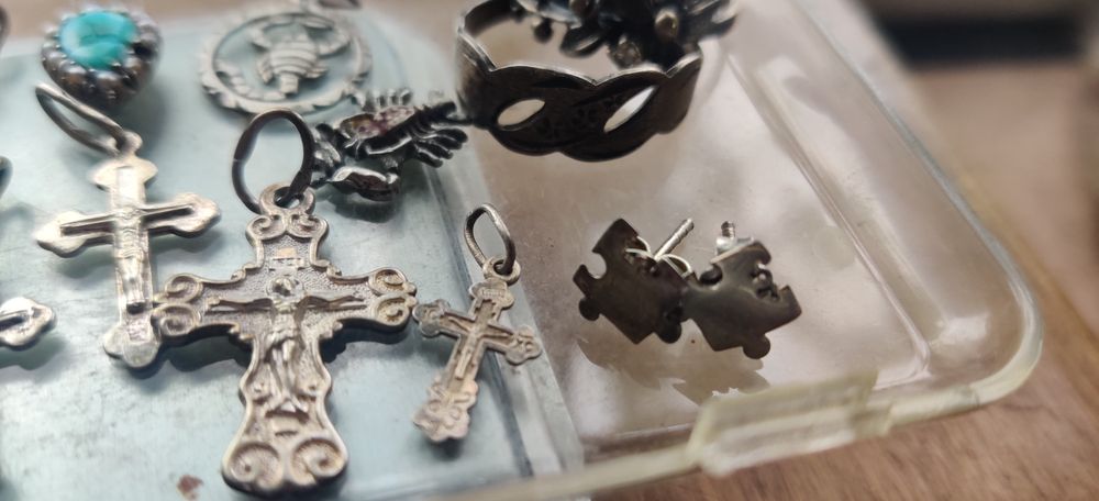 Серебро. Срібло. Хрестик