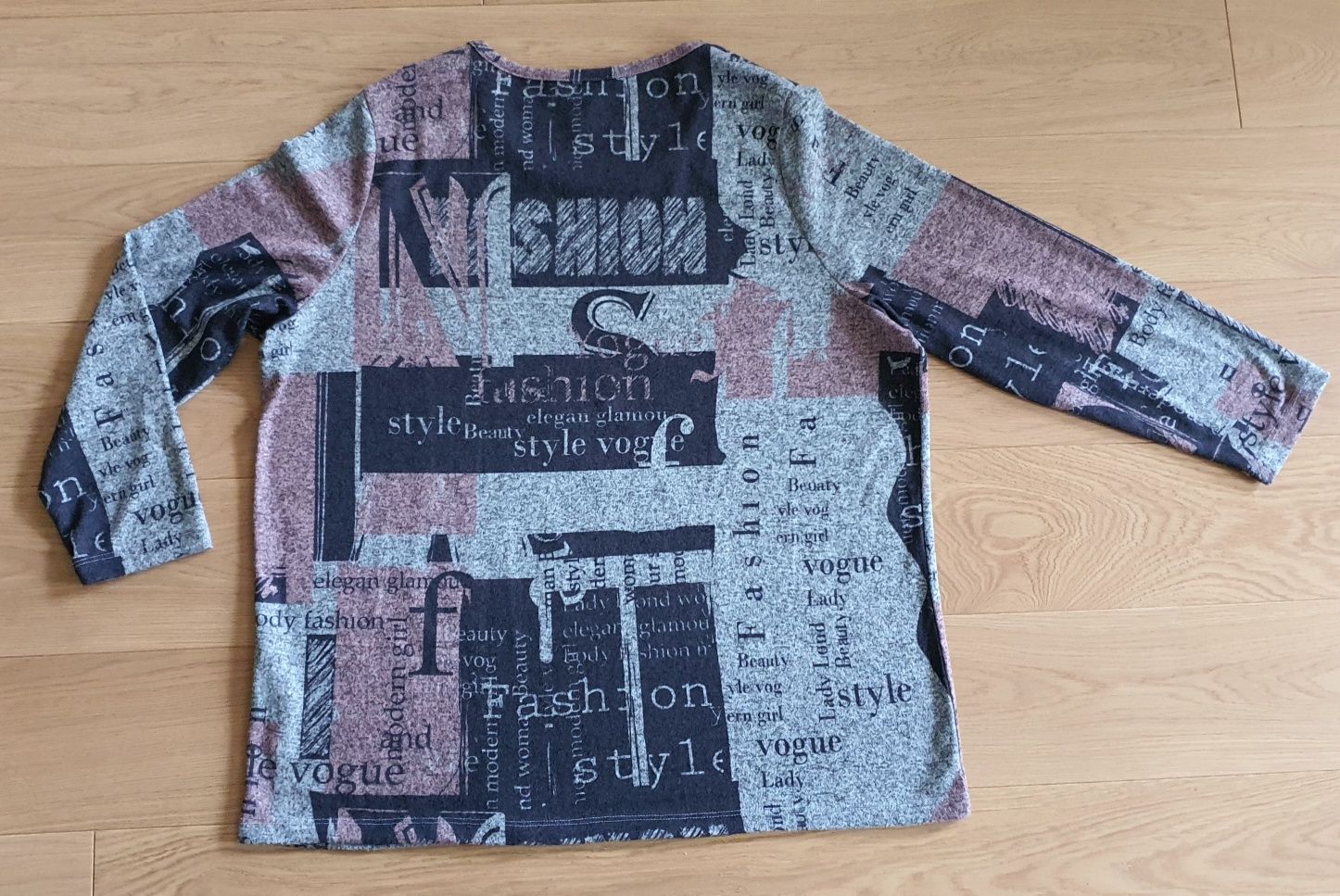 Bluzka sweterek Mia Moda duży rozmiar plus size  42, 44 / 48, 50