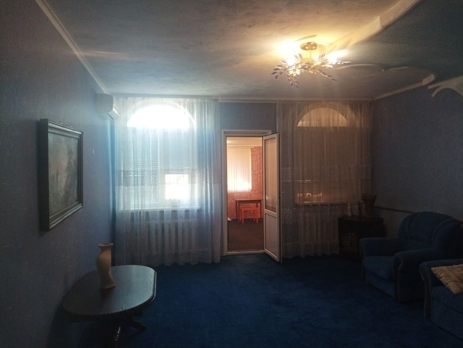 Продам два дома на участке