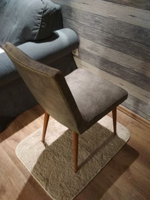 Krzesło tapicerowane PRL