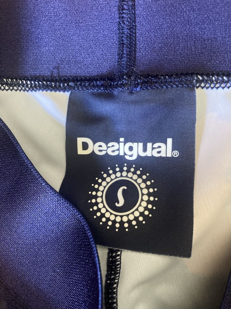 Jak nowe! Super! Desigual S leginsy 3/4 - piękny wzór w kwiaty