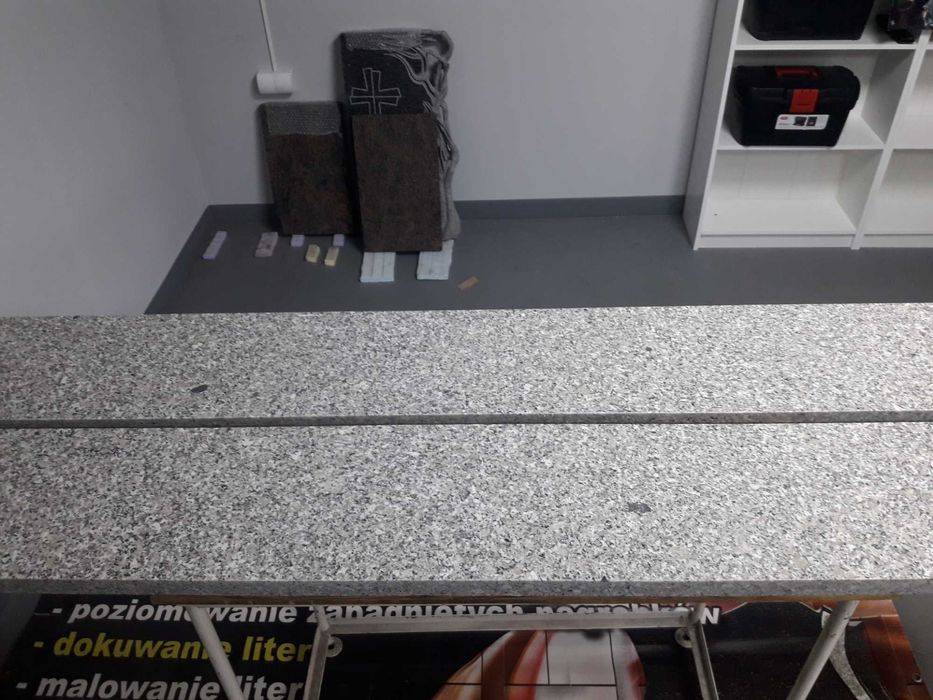 Parapety granitowe wewnętrzne,zewnętrzne