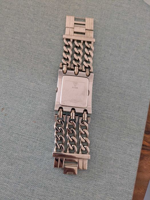 Relógio feminino Guess