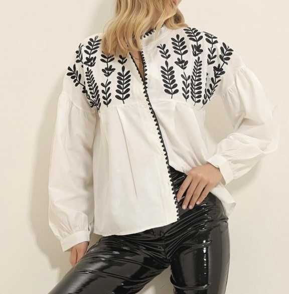 Вишиті сорочки блузи жіночі рубашки національний одяг Вишиванка